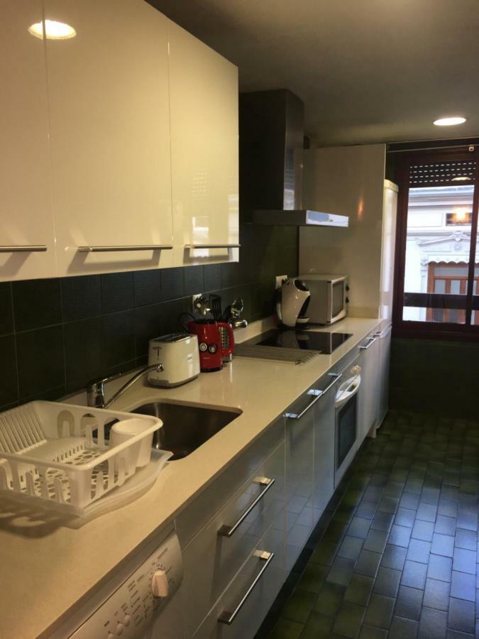 Apartamento Centrico Parking - Wifi Apartman Valencia Kültér fotó